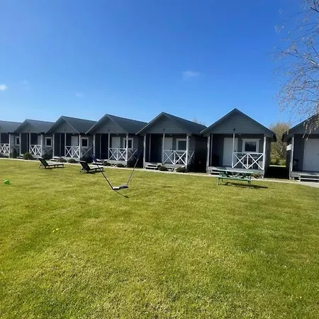 Nowe Letniskowe Pod Sosenka- 4min Od Morza! Hébergement de vacances