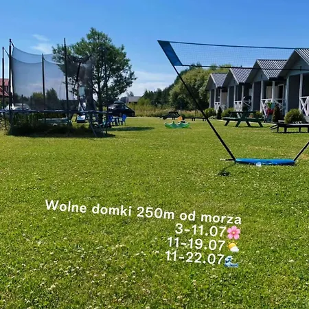 Nowe Letniskowe Pod Sosenka- 4min Od Morza! Hébergement de vacances Wicie (West Pomeranian)